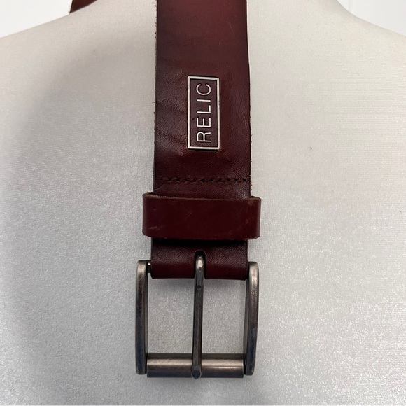 Relic Brown Genuine Leather Belt Silver-tone buckle Men's Size 34 - Picture 2 of 7